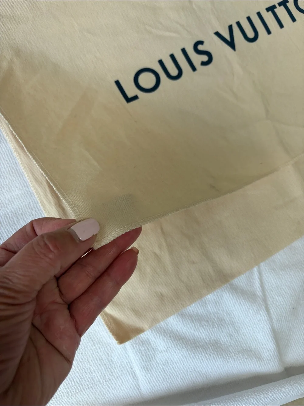 Genuine Louis Vuitton Tan and Black Branded Dust Cover